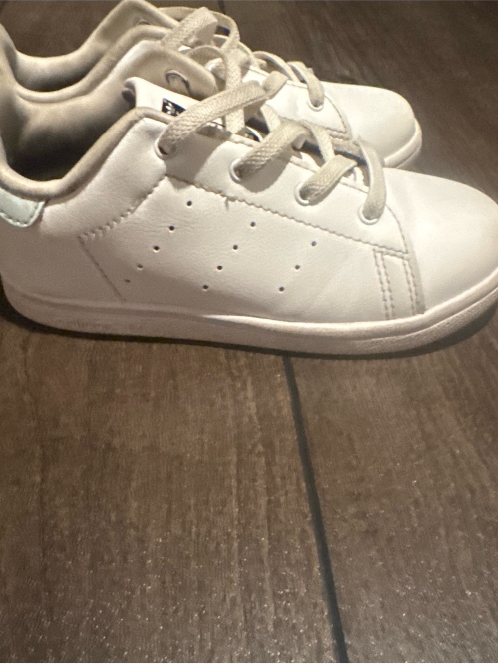 Sam Smith Adidas - Picture 2 of 4